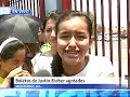 Niñas lloran por no tener boleto para Justin Bieber
