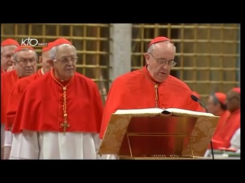 Procession et entrée en Conclave