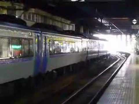 ＪＲ北海道　キハ183系1550番台　「とかち2号」　札幌駅到着