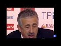 Emoción en la despedida al técnico del Sporting, Manuel Preciado