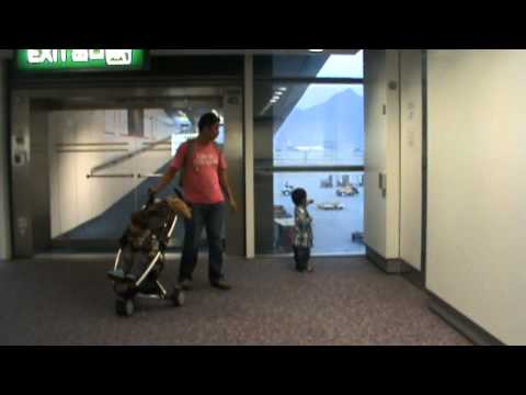 how to get to hk disneyland from airport