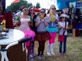 my girls with the splat brothers @ the larmertree festival 0