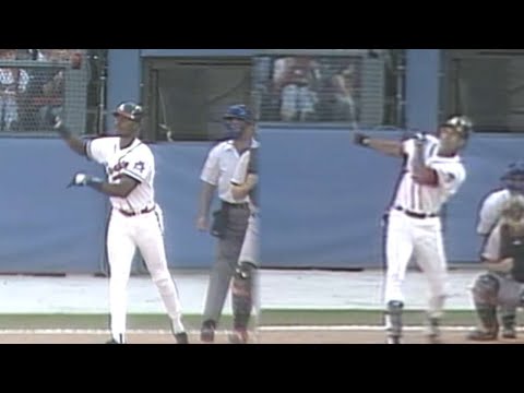 Video: McGriff, Justice hit back-to-back jacks in '95