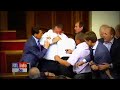 Click here to watch this video Bagarre au Parlement ukrainien autour d'une loi sur le statut du russe