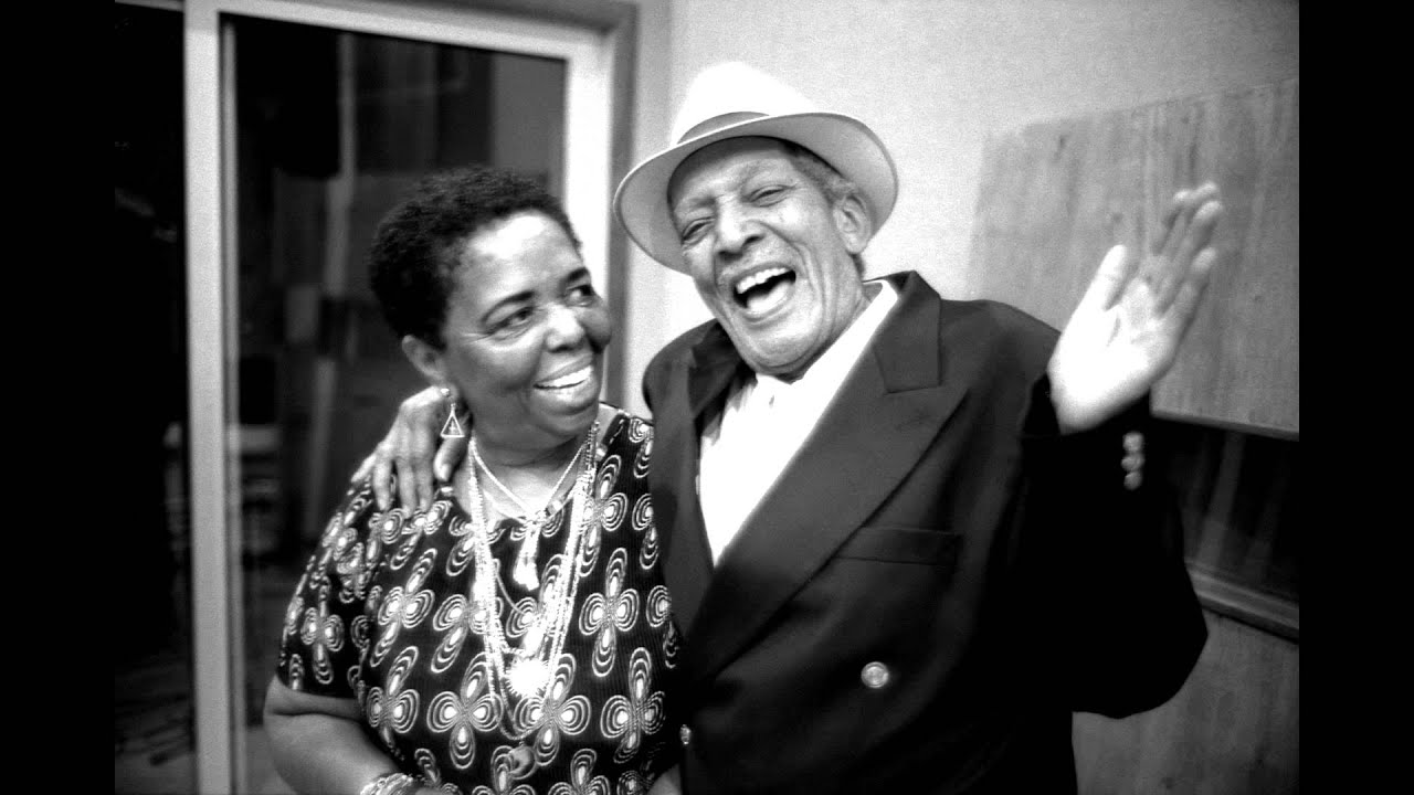 Cesaria Evora & Compay Segundo - Lagrimas Negras