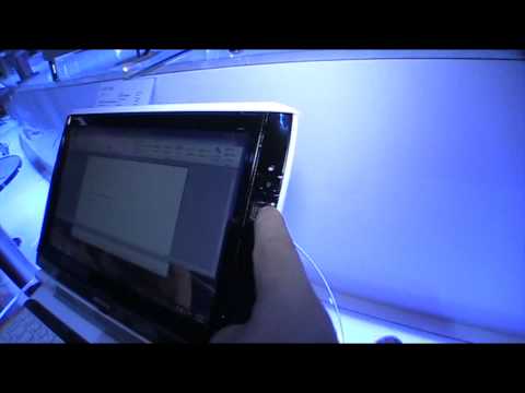 Onkyo DX & Kohjinsha DZ Dual screen laptop at CES 2010