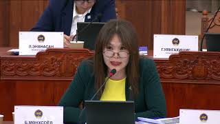 Б.Мөнхсоёл: Банкны салбар улс төрөөс хараат ажиллаж чаддаг уу