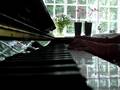 Wilhelmus van Nassouwe on piano