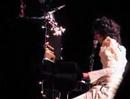 Clip PJ Harvey The Devil