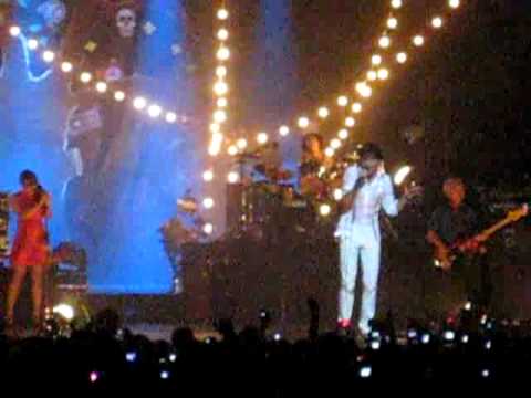 Mika - How much - Concert Zenith ...