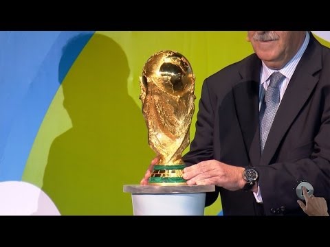 brasil - En una ceremonia en el estado de Bahía en Brasil, La FIFA llevo a cabo el sorteo de los 32 equipos que participaran en el mundial de Brasil 2014.
