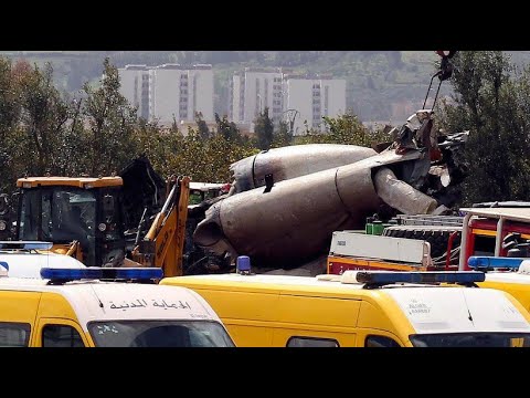 257 Tote bei Absturz einer Militrmaschine in Algerie ...