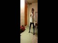 Click here to watch this video Freestyle sur ::Turn Up The Music - Chris Brown:: de Sarah.