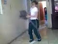 pelea de palos...