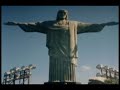 paula toller - pane de maravilha
dado villa-lobos (m�sica)
paula toller/fausto fawcet (letra)
m�sica incidental: cidade maravilhosa - andr� filho
s�n�s - warner - 2007

anoite�o, amanhe�o
em homenagem a voc�s
entarde�o, fa�o frio
em homenagem a voc�s

anoite�o, amanhe�o
em homenagem a voc�s
eu nublo, abafo, enlouque�o
em homenagem a voc�s

esque�o a praia
esque�o o ber�o do samba e das lindas can��es
esque�o o tal do calor humano
esque�o o tal do carnaval
descarnavales�o total

os mist�rios desse mundo
v�m comer na minha m�o
os segredos desse mundo
v�m comer na minha m�o

sou a v�nus no espelho
em homenagem a voc�s
sou a f�nix no espelho
em homenagem a voc�s

sou a v�nus no espelho
em homenagem a voc�s
sou a v�nus que se f�nix,
em homenagem a voc�s

de t�o bela sou aquela q apela,
q revela seu clich�
sou mich� do meu cart�o-postal
desipanemes�o total

canto dos meus desenganos
eu como na sua m�o
canto dos meus desenganos
mas te amo como ama um c�o

esque�o a praia
esque�o o ber�o do samba e das lindas can��es
esque�o o tal do calor humano
esque�o o tal do carnaval
desencarnavales�o total

cidade maravilhosa
cheia de encantos mil
cidade maravilhosa
cora��o do meu brasil