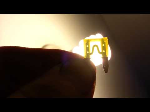 how to change a fuse in an electrical panel