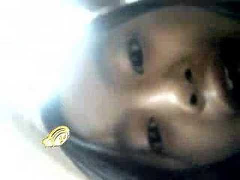 ravagex1 - My wife is searching for lice(s) [kuto on Filipino language] on our daughter`s head... the effects of having a KUTO manifests!!!