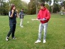 claudio met de stokjes
giovanni met diabolo
