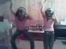 mad trax et kaiser les tecktonik killer masqu� ds leur oeuvre lool bon trip bientot d'autre performance tecktonik ;p (musique: power dj furax)
