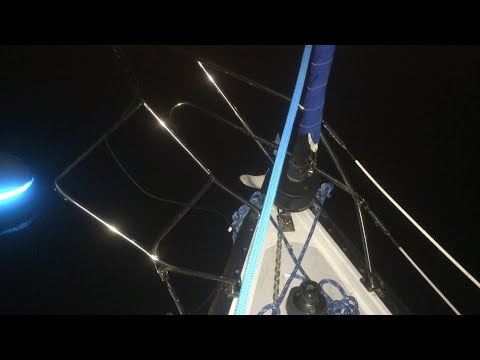 Someone Crashed Into My Boat! - Ep. 13 - Sailing Moxie_Vitorlzs videk