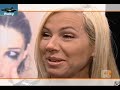 Federica Panicucci piedi in primo piano