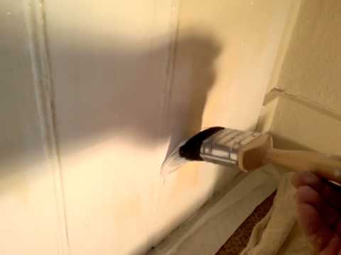 how to gloss a door