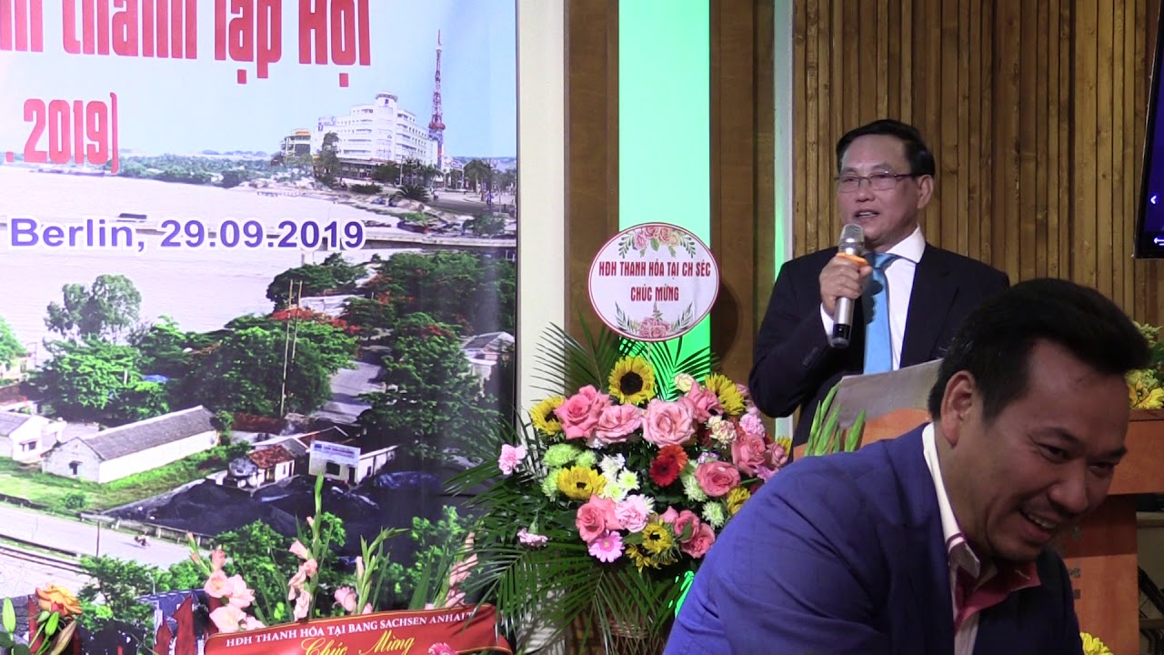 ÔNG ĐINH VIẾT LÂM, CHỦ TỊCH HỘI ĐH THANH HÓA CHLB ĐỨC PHÁT BIỂU