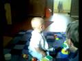 Opa Rob speelt met Quinn