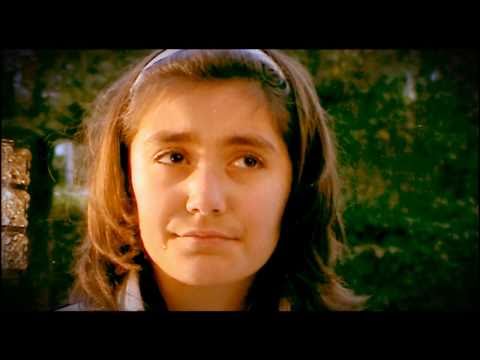Arabic kids films - This movie is for every child and every broken family. هذا الفلم القصير هو لكل طفل ا ولكل عائلة محطمة.