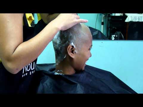 barberette - Latest moves for smooth shave. Barberette has done a good job. Maricel had nice moments in barber chair. I hope she enjoyed it.