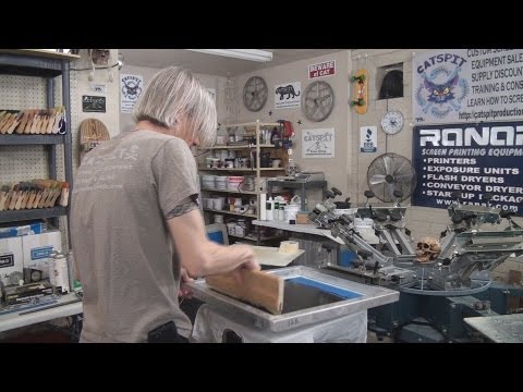 how to break qr code