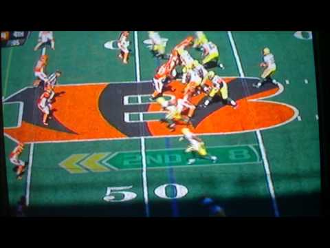 bengals - Vid starts before the 2min warning in the 4th. score at 30-34 Bengals.