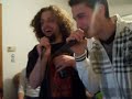 touf et adrien qui chante