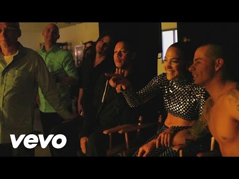 Jennifer Lopez - Behind the Scenes - Dance Again ft. Pitbull 