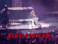 DJ DELZ TV: LIL WAYNE SLIPS ON A BANNANA PEEL AND FALLS ON RUNNING ON STAGE DJ DELZ TV: LIL WAYNE SLIPS ON A BANNANA PEEL AND FALLS ON RUNNING ON STAGE