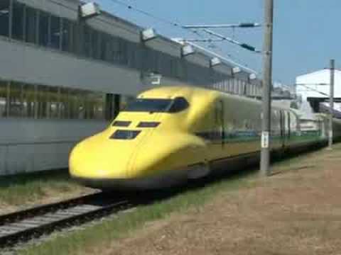 ドクターイエロー. Dr.Yellow, geometry for Tokaido Shinkansen