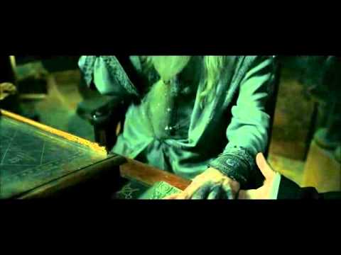 snape - Recuerdo de Severus Snape Cuando éste muere, unos instantes antes, le dá a Harry sus lágrimas para que se entere de todo, Harry las coloca en el pensadero de...