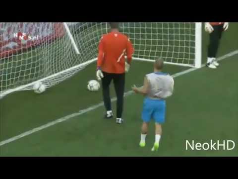 Wesley Sneijder gól edzésen