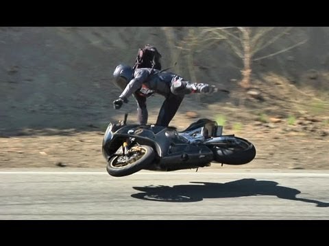 highside - 2003 Kawasaki 636 highside crash on Mulholland Hwy in Malibu California. Rider was uninjured. Brake reservoir was damaged but bike was ridden home. 31200 Mul...