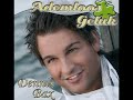 ADEMLOOS GELUK-dennis dax
