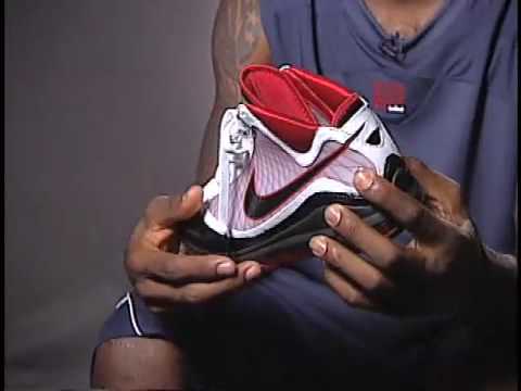 Nike Air Max LeBron VII (7) with LeBron James The Design Nike Air Max LeBron VII (7) with LeBron James The Design