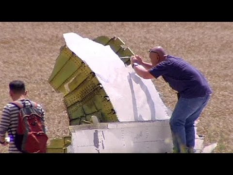 MH17: Downing of passenger jet 'may constitute a war crime', say UN