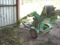 videos de Red Roo C100 Chipping Tea Tree for Oil Production