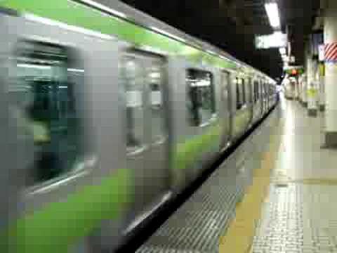 ＪＲ発車シーン