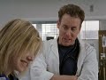 Scrubs: Elliot body slams Dr. Kelso