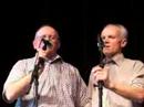 un couple de chanteurs au printemps de chateauneuf en 2007.
