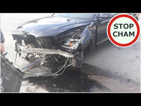 Wypadek na skrzyżowaniu w Racławicach