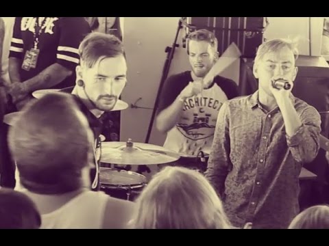 Issues APMAs boat party performance and fan Q&A