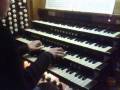 videos de James on the organ at the Metropolitan Cathedral
