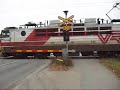 Finnish express train 706 accelerates past Sankarikatu ppl